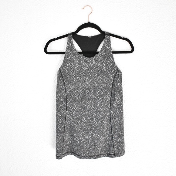 Lululemon ‘Hit It Tank’ in Frozen Fizz White Black/Black - Picture 2 of 15